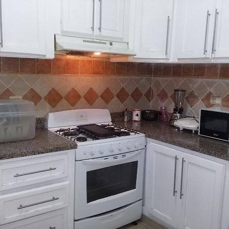 Habitacion Cerca Al Mar Y Zona Colonial Santo Domingo Eksteriør billede